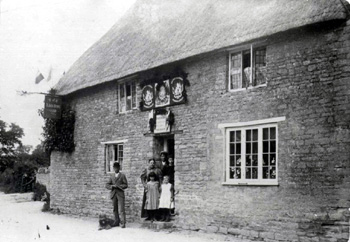 The Mad Dog in 1897 with Jabez Clayson and the Coleman Family